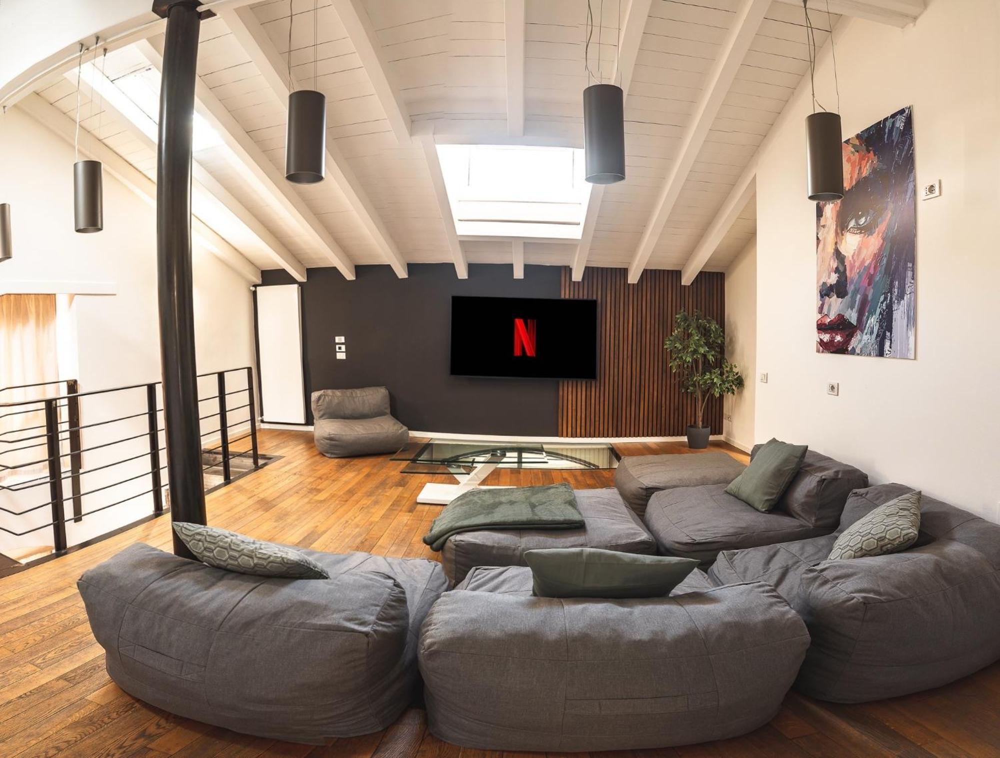 Luxury Industrial Apt Vicino Al Centro Con Garage Брешия Экстерьер фото